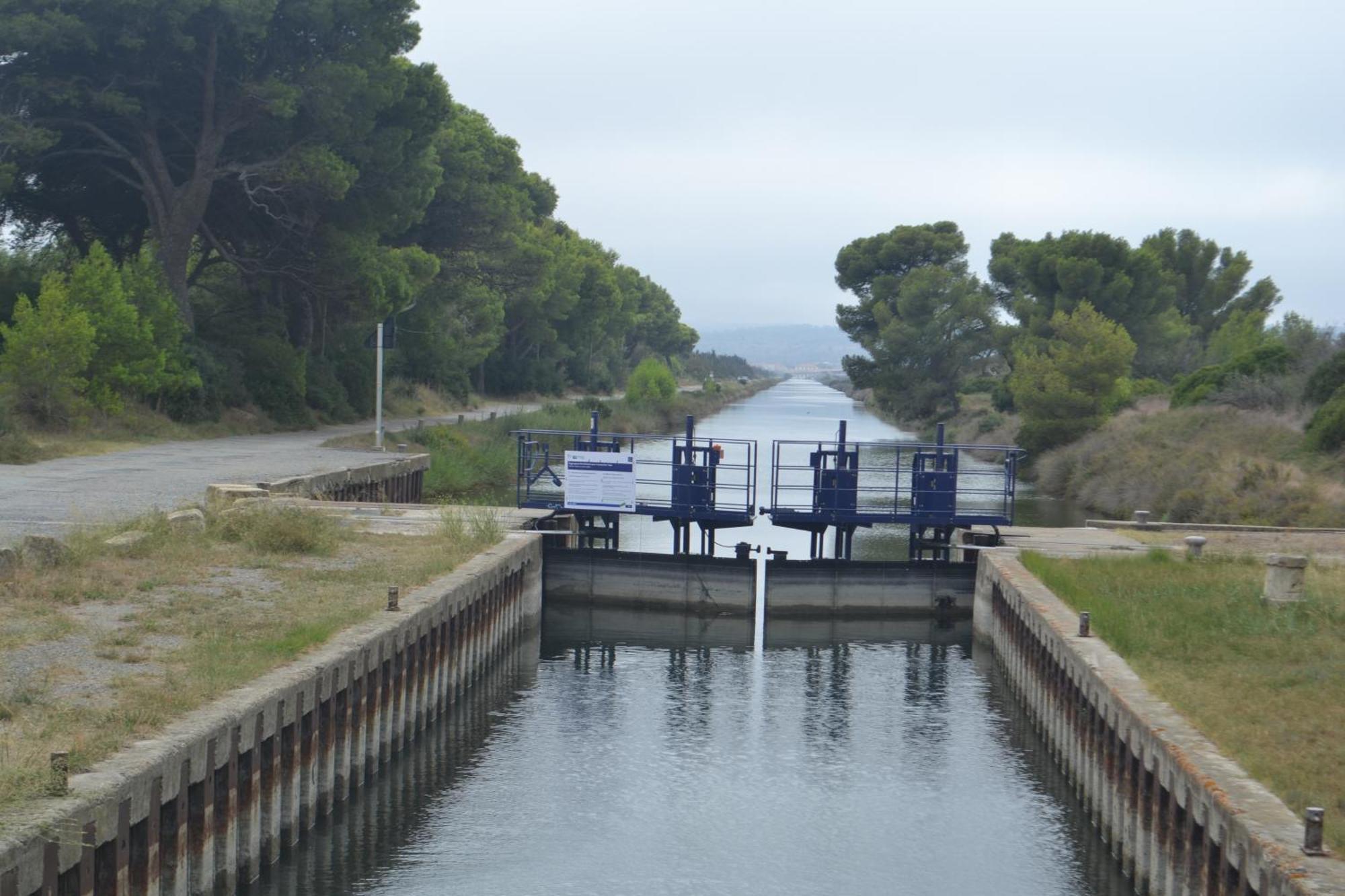 Mobile Home 047 Port-la-Nouvelle Luaran gambar